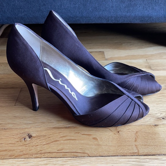 Nina Fleur Brown Chocolate Luste Peep-toe Pumps - Picture 3 of 11